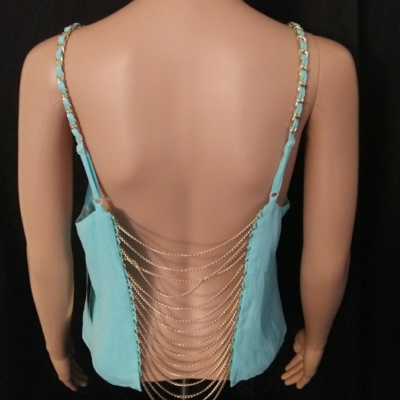 Top - Picture 2 of 4